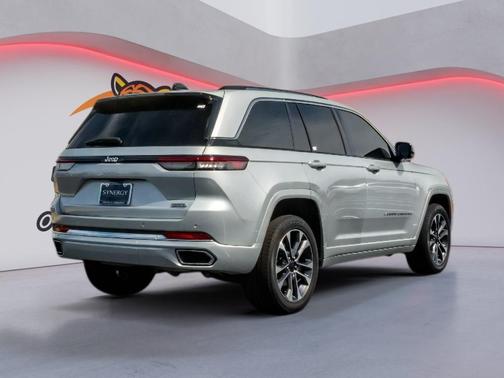 Silver Zynith 2023 Jeep Grand Cherokee Overland