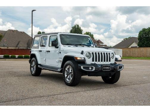Bright White Clearcoat 2020 Jeep Wrangler Unlimited Sahara