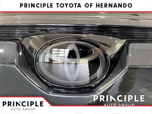 2025 Toyota Corolla Hybrid SE