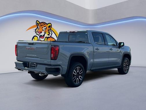 Thunderstorm Gray 2024 GMC Sierra 1500 AT4
