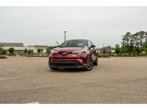 Ruby Flare Pearl w/Black Roof 2019 Toyota C-HR XLE