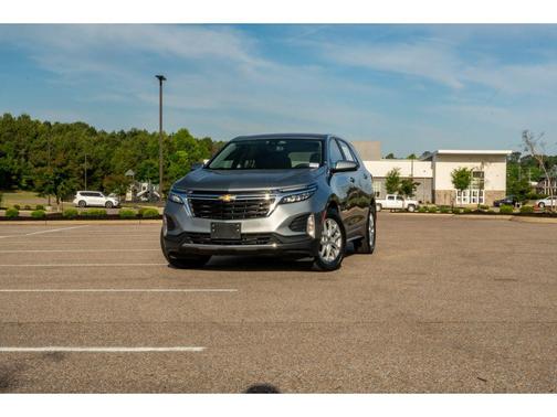 Sterling Gray Metallic 2024 Chevrolet Equinox 1LT