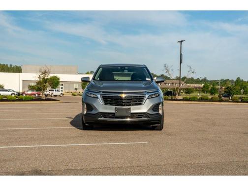Sterling Gray Metallic 2024 Chevrolet Equinox 1LT
