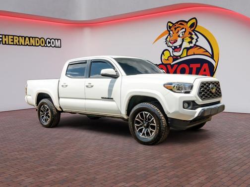 Super White 2020 Toyota Tacoma TRD Sport