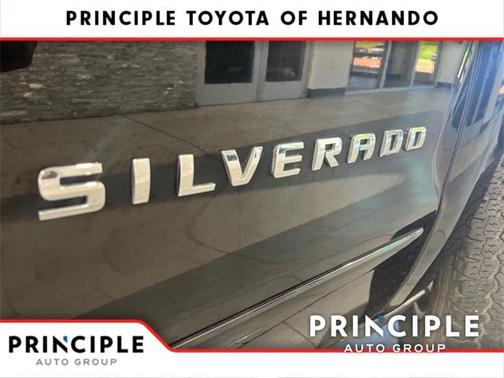 2017 Chevrolet Silverado 1500 2LT