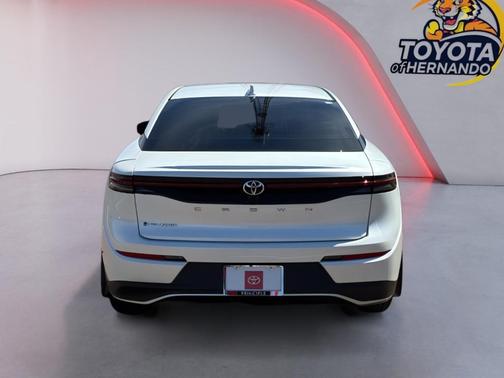 Oxygen White 2026 Toyota Crown XLE