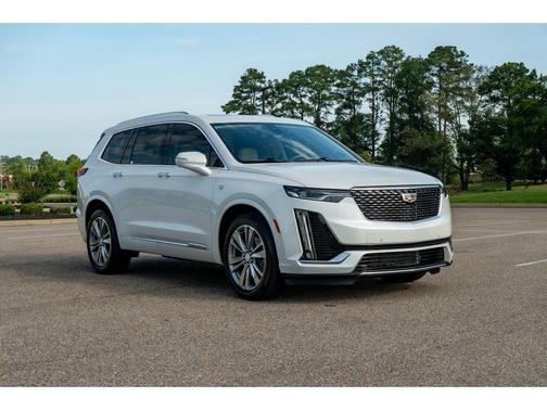 Crystal White Tricoat 2023 Cadillac XT6 Premium Luxury FWD