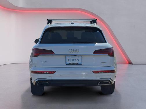 2024 Audi Q5 45 S line Premium Plus