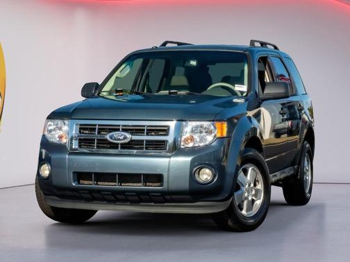 Steel Blue Metallic 2010 Ford Escape XLT