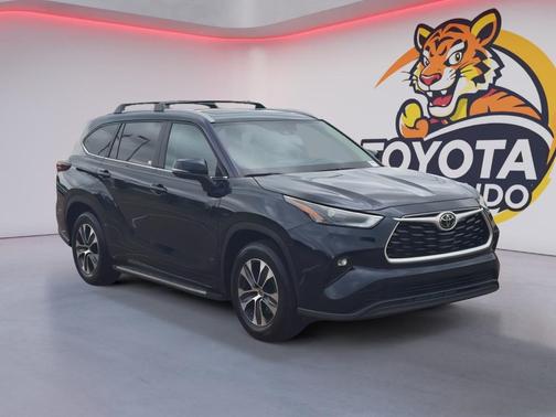 Blueprint 2025 Toyota Highlander XLE