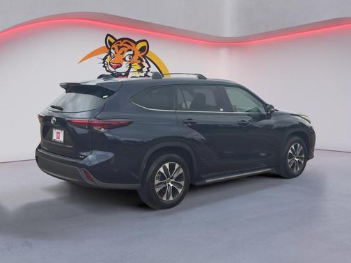 Blueprint 2025 Toyota Highlander XLE