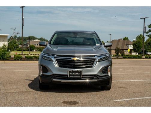 Sterling Gray Metallic 2024 Chevrolet Equinox 1LT