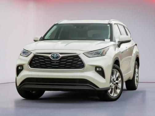 Blizzard Pearl 2021 Toyota Highlander Hybrid Limited