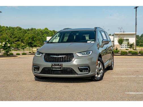Ceramic Gray Clearcoat 2022 Chrysler Pacifica Limited
