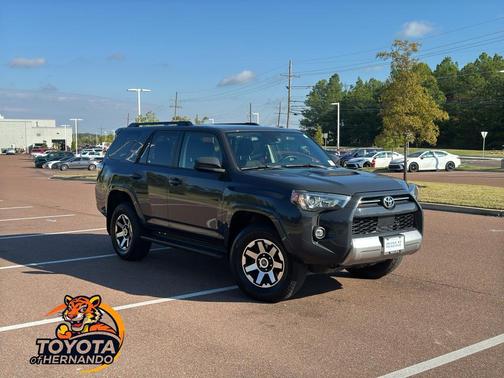 2024 Toyota 4Runner TRD Off Road