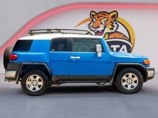 Voodoo Blue 2007 Toyota FJ Cruiser Base