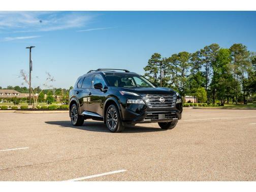 Super Black 2026 Nissan Rogue Platinum