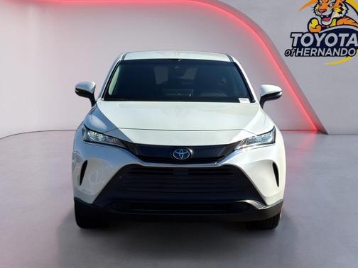 Blizzard Pearl 2022 Toyota Venza LE