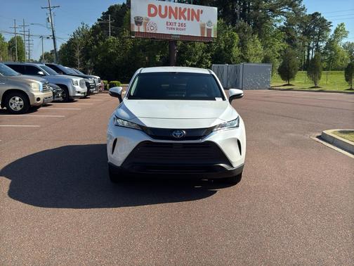 Blizzard Pearl 2022 Toyota Venza LE