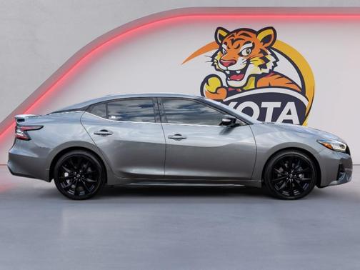 2023 Nissan Maxima SR Xtronic CVT