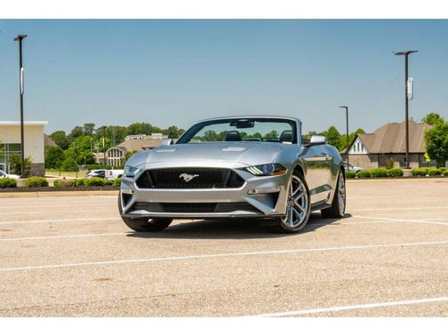 ICONIC SILVER METALLIC 2022 Ford Mustang GT Premium