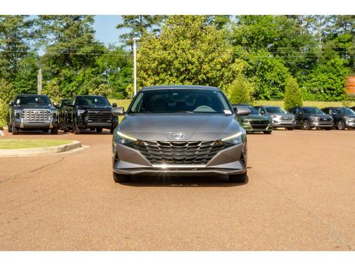Fluid Metal 2023 Hyundai ELANTRA HEV Blue