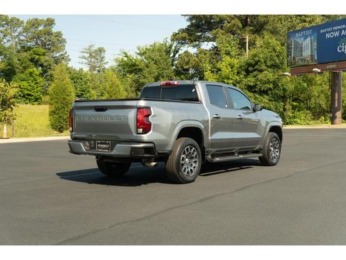 Sterling Gray Metallic 2023 Chevrolet Colorado LT