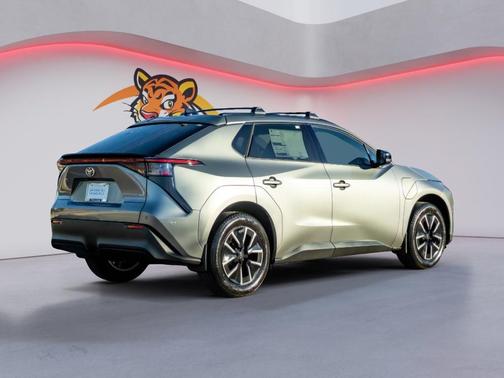2026 Toyota bZ XLE Plus
