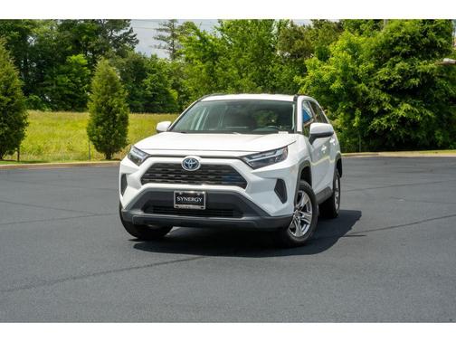 Ice Cap 2023 Toyota RAV4 Hybrid XLE