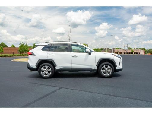 Ice Cap 2023 Toyota RAV4 Hybrid XLE