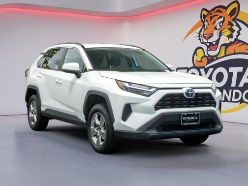 Ice Cap 2023 Toyota RAV4 Hybrid XLE