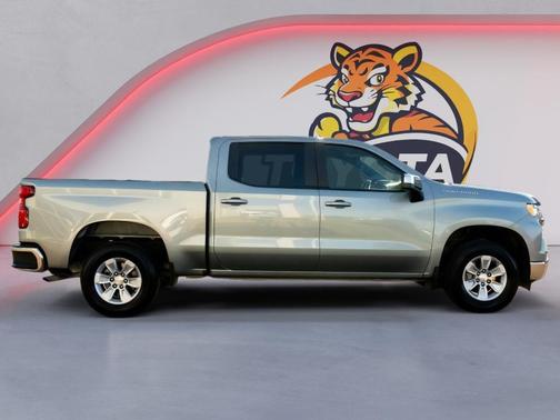 Sterling Gray Metallic 2025 Chevrolet Silverado 1500 LT