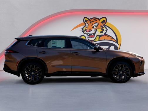 2026 Toyota Crown Signia Limited