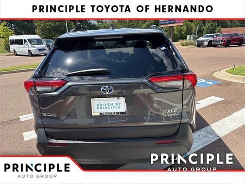 2024 Toyota RAV4 Hybrid XLE