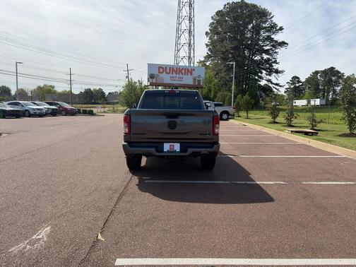Granite Crystal Metallic Clearcoat 2024 RAM 1500 Big Horn/Lone Star