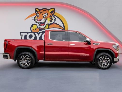 Volcanic Red Tintcoat 2025 GMC Sierra 1500 SLT