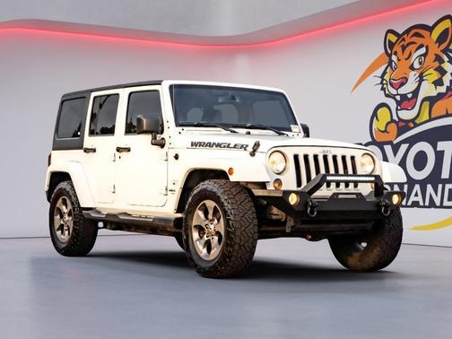 2016 Jeep Wrangler Unlimited Sahara
