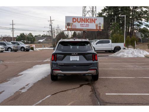 2024 Kia Sorento S