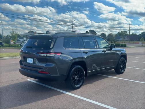 2024 Jeep Grand Cherokee L Altitude