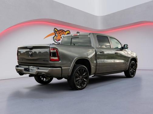 Granite Crystal Metallic Clearcoat 2022 RAM 1500 Laramie