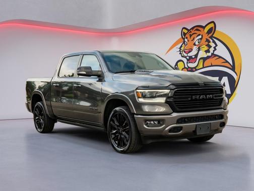 Granite Crystal Metallic Clearcoat 2022 RAM 1500 Laramie