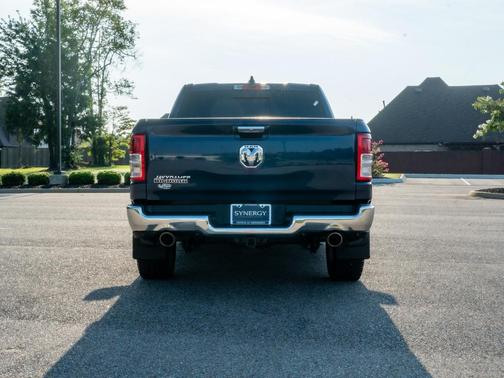 Patriot Blue Pearlcoat 2019 RAM 1500 Big Horn