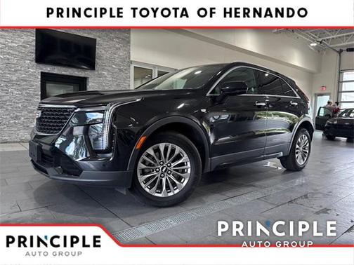 2024 Cadillac XT4 Premium Luxury