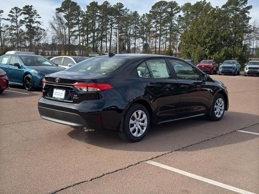 2026 Toyota Corolla Hybrid LE