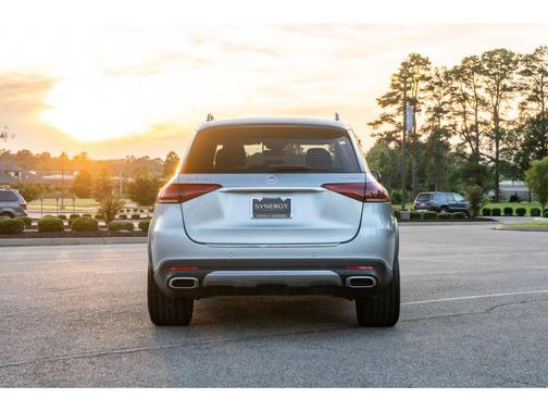 Cirrus Silver Metallic 2022 Mercedes-Benz GLE 450 4MATIC