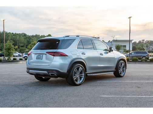 Cirrus Silver Metallic 2022 Mercedes-Benz GLE 450 4MATIC