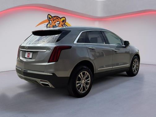 Argent Silver Metallic 2023 Cadillac XT5 Premium Luxury