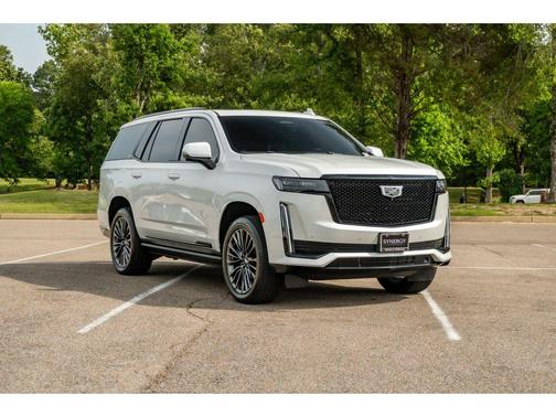 Crystal White Tricoat 2022 Cadillac Escalade Sport Platinum