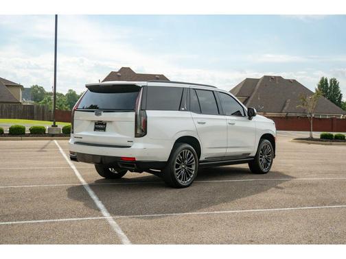 Crystal White Tricoat 2022 Cadillac Escalade Sport Platinum