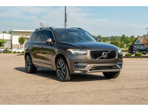 Bronze 2016 Volvo XC90 T6 Momentum